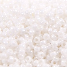 Miyuki Seedbeads 8/0 Nr. 402 White Opaque Shimmer